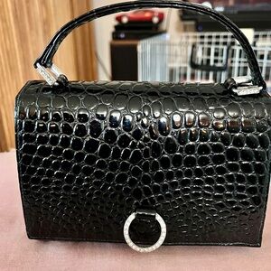 Elegant Black Crocodile-Embossed Handbag-faux leather-excellent condition!